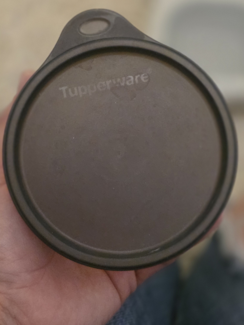 Tupperware Red Snap-Lid Food Container - Picture 11 of 15